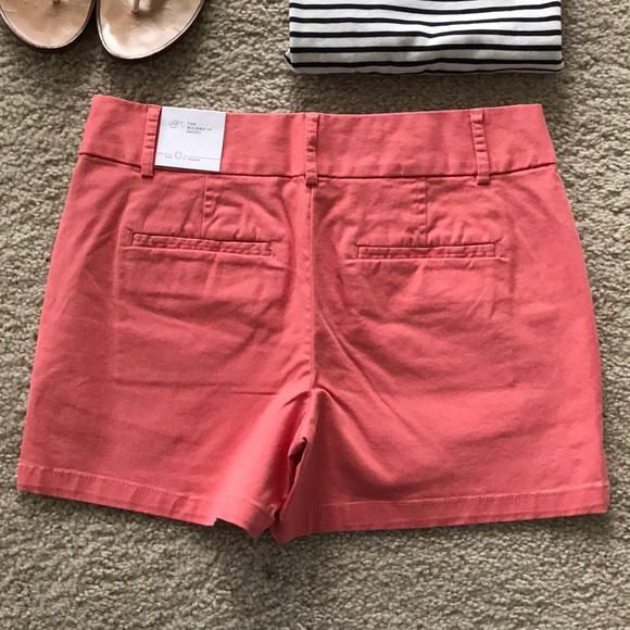 LOFT The Riviera Short in 6” Inseam - Picture 3 of 3